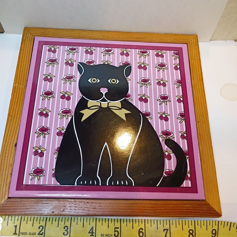 Glazed Pottery Ceramic  Black Pink ⁶Cat Floral Framed Tile 7.75 In  Overall 9 In